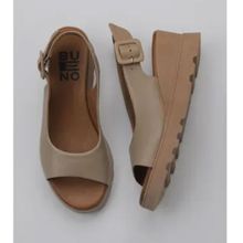 Bueno Shoes 01WY8600 Vizon Deri Kadın Dolgu Topuklu Sandalet