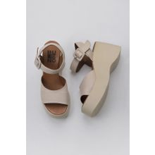 Bueno Shoes 01WY9009 Krem Deri Kadın Dolgu Topuklu Ayakkabı