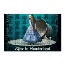 Cakapuzzle Alice Harikalar Diyarında Fincan ve Tabak 120 Parça Ahşap Puzzle
