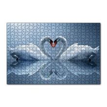 Cakapuzzle Beyaz Kuğular ve Göldeki Yansımaları 120 Parça Ahşap Puzzle