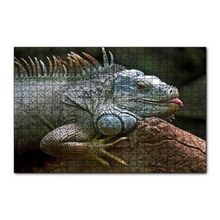 Cakapuzzle Dalın Üzerinde Dinlenen İguana 120 Parça Ahşap Puzzle