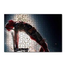 Cakapuzzle Deadpool ve Boş Kovanlar 120 Parça Ahşap Puzzle