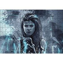 Cakapuzzle Elma Sunan Güzel Kadın 120 Parça Ahşap Puzzle