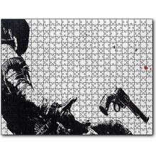 Cakapuzzle Kovboy Düşerken Yakın Detay Siyah Beyaz 255 Parça Puzzle