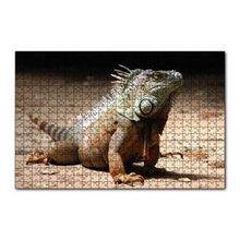 Cakapuzzle Kumlar Üzerinde Görkemli Iguana 255 Parça Puzzle