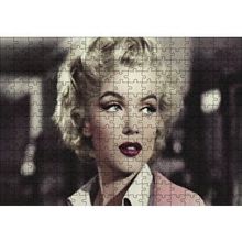 Cakapuzzle Marilyn Monroe Pembe Elbiseli Portre 120 Parça Ahşap Puzzle