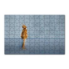 Cakapuzzle Mavi Duvar Önündeki Sarı Kedi 120 Parça Ahşap Puzzle