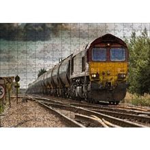 Cakapuzzle Raylar Tren ve Bulutlu Gökler 120 Parça Ahşap Puzzle