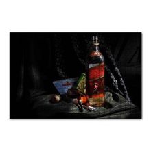 Cakapuzzle Siyah Kumaşlar ve Johnnie Walker Red Label 120 Parça Ahşap Puzzle