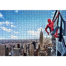 Cakapuzzle Spiderman Eve Dönüş Binaya Asılı 120 Parça Ahşap Puzzle