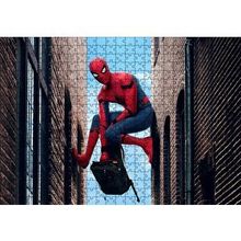 Cakapuzzle Spiderman Eve Dönüş Havada Asılı 120 Parça Ahşap Puzzle