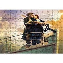 Cakapuzzle Titanic Rose ve Jack Güvertede 120 Parça Ahşap Puzzle