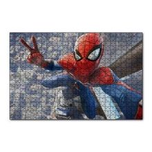 Cakapuzzle Zafer İşaretli Örümcek Adam 120 Parça Ahşap Puzzle
