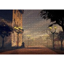 Cakatablo Sokak Lambaları Bulutlar ve Şapkalı Adam 1000 Parça Puzzle