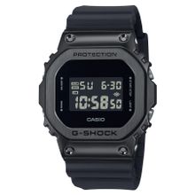 Casio GM-5600UB-1DR Unisex Kol Saati