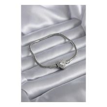 Clariss BJ-BB5522 Gümüş Renk Zirkon Taşlı Kalp Charm Model Pirinç Kadın Bileklik