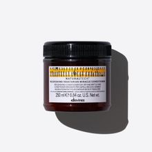 Davines Nourishing Vegetarian Miracle Yıpranmış Kuru Saç 250 ml Nemlendirici Maske