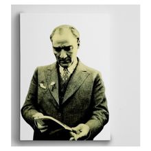 Dekolata Atatürk Kitap Okurken 30x40 cm Kanvas Tablo