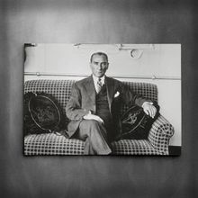 Dekolata Atatürk Siyah Beyaz 50x70 cm Kanvas Tablo