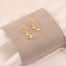 Dkmn 925 Ayar Kedili Sallantılı Kadın Gümüş Küpe