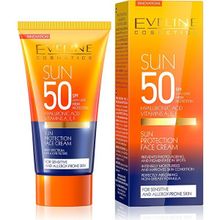 Eveline Cosmetics Hyalunorik Asit İçeren Yaşlanma Karşıtı SPF50 50 ml Güneş Koruyucu Yüz Kremi