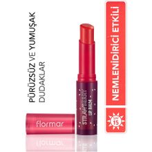 Flormar 003 Strawberry Lip Balm Meyve Kokulu Renkli Dudak Nemlendiricisi