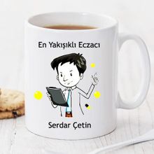Fotomonark Pi87 En Yakışıklı Eczacı Kupa