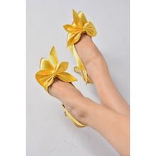 Fox Shoes K922164804 Sarı Saten Kumaş Kadın Topuklu Ayakkabı