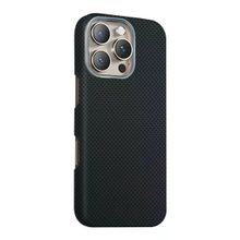 Fuchsia İphone 16 Pro İle Uyumlu Volt Siyah 2 Kablosuz Şarj Özellikli Kapak