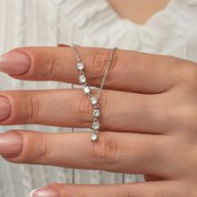 Gumush 925 Ayar Gümüş Zirkon Sıra Taşlı Kadın Kolye