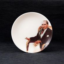 Güral Porselen Atatürk Dekoratif Tabak