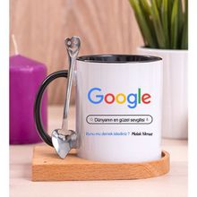 Hediye Dükkanı Kişiye Özel Google Tasarım Esprili Ahşap Altlıklı Siyah Kupa Bardak