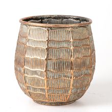 Herdekora Kabartma Çizgi Desenli Metal Bakır Eskitme Gri 24x23x24 cm Çiçeklik Saksı