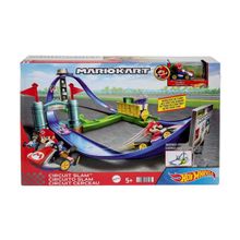 Hot Wheels HGK59 Mario Kart Keskin Dönüşler Pist Seti