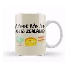 Humuts Funny Travel New Zealand Gift Design Lover Trippin Wanderlust Journey Adventurer Vacation Kupa Bardak