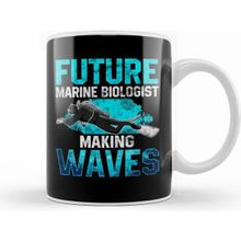 Humuts Future Marine Biologist Making Waves Pun Kupa Bardak