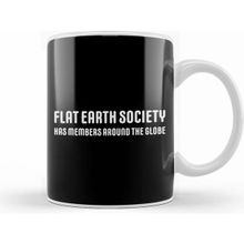 Humuts Members Around the Globe the Flat Earth Society Beyaz Porselen Kupa Bardak