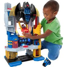 Imaginext HNW08 Dc Super Friends Ultimate Headquarters Sesli Işıklı Macera Oyun Seti