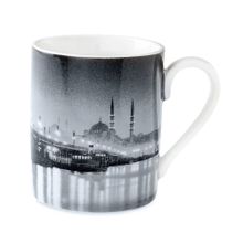 Jumbo X İstanbul Modern Othmar Pferschy,Galata Köprüsünde Gece Mug