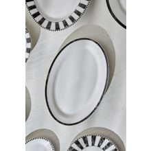 Karaca Damalı Küçük Porselen 30 cm Kayık Tabak