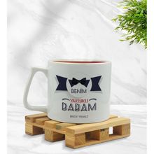 Kişiye Özel Benim Yakışıklı Babam Tasarımlı Middle Beyaz Model 1 Kupa