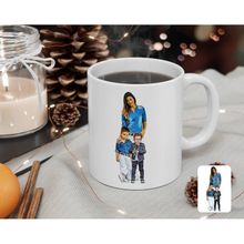 Kişiye Özel Tam Boy Anne ve Oğullar Karikatürlü Beyaz Kupa