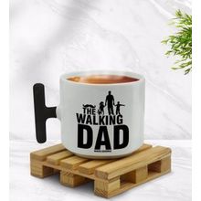 Kişiye Özel Walking Dad Tasarımlı Siyah T Kulplu Middle Kupa