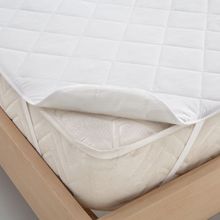 Komfort Home 160x200 cm Çift Kişilik Sıvı Geçirmez Kapitoneli Alez
