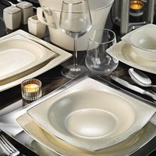 Kütahya Porselen Bone Mare 62 Parça 1107620 Desenli Yemek Takımı