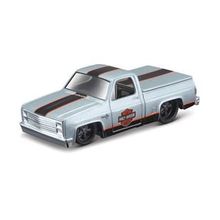 Maisto 1:64 Harley-Davidson 1987 Chevy 1500 Model Araba