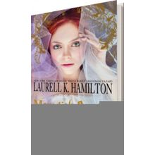 Meredith Gentry-Karanlığın İçinde - Laurell K. Hamilton