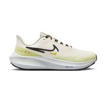 Nike DO7626-100 W Air Zoom Pegasus Shield Kadın Koşu Ayakkabısı