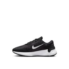 Nike DR2682-002 W RENEW RUN 4 Siyah Gri Gümüş Kadın Deri Koşu Ayakkabısı