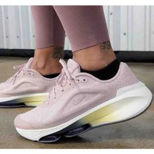 Nike DZ3547-003 W Versair Pembe Kadın Antrenman Ayakkabısı